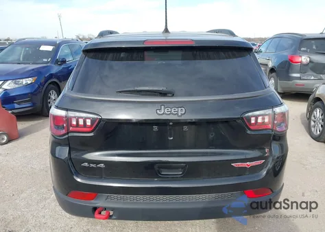 2020 Jeep Compass Trailhawk 4X4 из США, поврежденный, VIN 3C4NJDDB8LT184181
